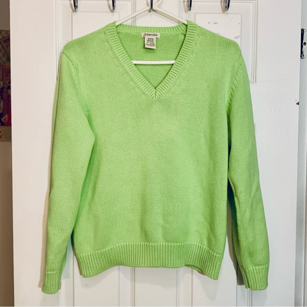 100% Cotton Women's Lime Green V-Neck Sweater